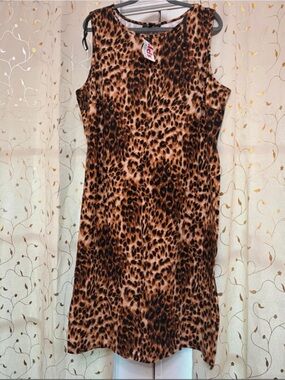 Leopard Print Sleeveless Dress - Brown